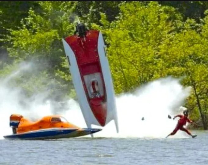 Officers from the Marine Policing Department are keen to identify this person seen running away from a two vehicle Water Traffic Accident