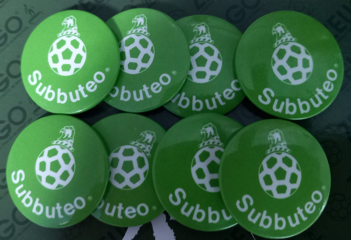 ProjectSubbuteo's tweet photo. Good morning Subbuteo fans. 
@Alan_Morrison67 won the vintage Subbuteo badge, more giveaways to come , thanks for the entries. 
#ShowMeTheSubbuteo 
#TheSubbuteocommunity 👨‍👩‍👧‍👦 https://t.co/KQxaopPdL0