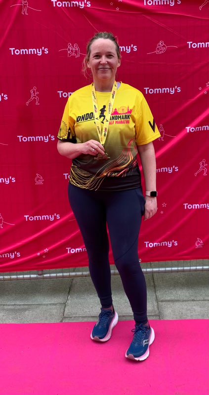Well done and congratulations to our Deputy CEO Caroline who successfully completed the London Landmarks Half Marathon yesterday and has raised £600 for @BreastCancerNow. There is still time to sponsor her though! justgiving.com/fundraising/Ca…
