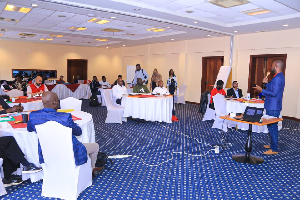 UgandaRedCross's tweet photo. Our Director Disaster Risk Management Dr. @DrBrianBilalK has officially opened the Practical Emergency Cash Transfer (PECT) Training, taking place in Entebbe. This is a week-long training, taking place in Uganda, with trainees from different countries.
#PECT
#Uganda
@RodeKruis @ifrc @roteskreuzat @RodeKruisVL funded by @eu_echo