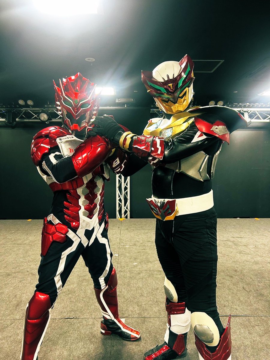 ta3101ka's tweet photo. 【Be Courage】有難うございました!
記念すべき第1回公演、おめでとうございました🎊
益々進化していくであろう #BraveProject 改め #BeCourage を応援して参りましょう!
皆さま宜しくお願いいたします!💪
#エルブレイブ単独公演
#エルブレイブ18筋公演
#ローカライザーブレイブ https://t.co/RZddNpdhk6