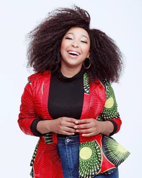 TITBIT: Rorisang Thandekiso makes history With her new gig as the host of Wheel Of Fortune South Africa, Rorisang Thandekiso has etched her name in global television history. Rorisang is the first female ever to anchor an edition of the big-name game show franchise,…