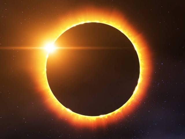 Fun Fact : the root of eclipse is two ancient Greek words, ἐκ (out of) and λείπω (I leave) which together made ἐκλείπω (I disappear or abandon). This was the verb used to describe the sun or moon when it vanished. The noun - ἔκλειψις - came into English via Latin and French.