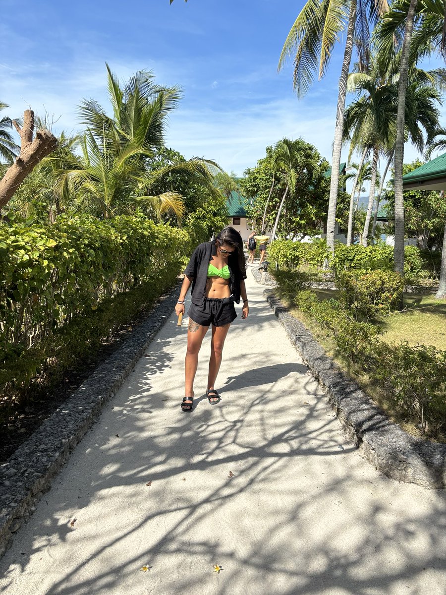 Absolute Paradise😍