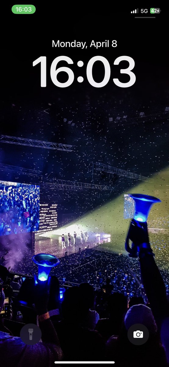 quingjiyong's tweet photo. never thought i’d get to use my btob concert photo as lockscreen wallpaper 🥹 

BTOB, you shine so bright with ph melody ✨💙

#BTOB_OurDream_Manila #BTOBinManila #BTOB @OFFICIALBTOB @BTOBCOMPANY https://t.co/wvbN5KmucH