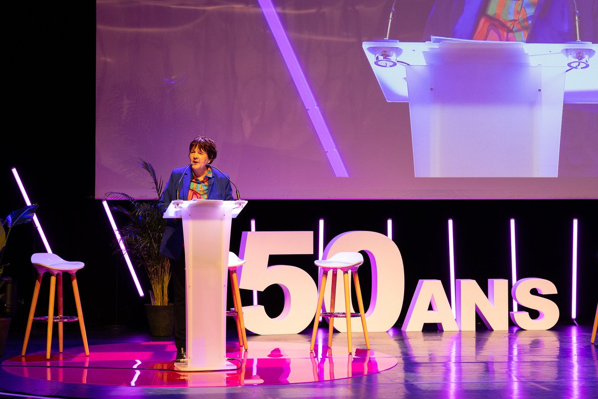 Merci à vous tous pour la réussite de cette table ronde et fêter comme il se doit les 50 ans d Armor Oeufs