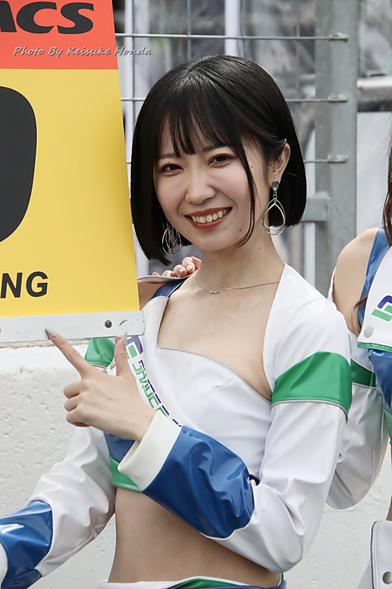 hondakeisuke_GT's tweet photo. #2023SUPERGT開幕戦
岡山国際サーキット
23-04-16決勝日
#SHADE_GIRLS https://t.co/6JO1m3sRWg