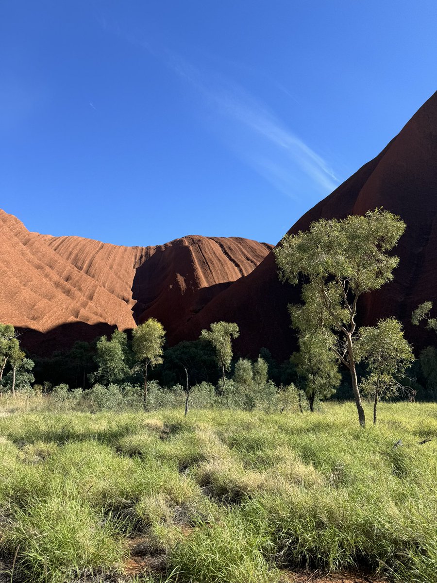 On my 4th day in Yulara walking around the base of Uluru