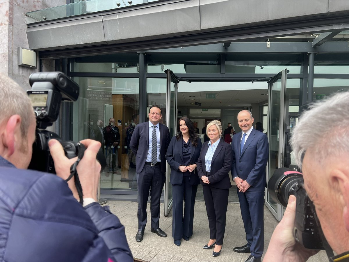 Handshakes and posing for the camera - on his final visit as Taoiseach to NI @LeoVaradkar is greeted at the north south ministerial council by First and Deputy First Ministers @moneillsf @little_pengelly