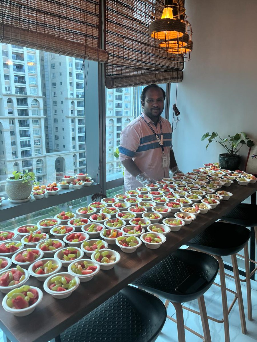 techstar_group's tweet photo. Reflecting on a memorable Iftar celebration where colleagues became closer, embracing the spirit of Ramadan together. 

#Iftar2024 #Ramadan2024 #TechStar https://t.co/HlRApJ2K4r