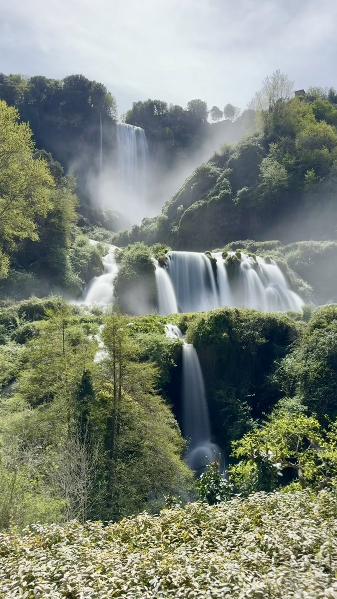 davidmcguffin's tweet photo. The are many mountains in Umbria and driving through them reminds me of the US Appalachian mountains, with an Italian flair, of course.  We came upon a might waterfall jutting out of the mountain. I discovered these falls were Marmore Waterfall and definitely worth the journey. https://t.co/NnG3L7VfoE
