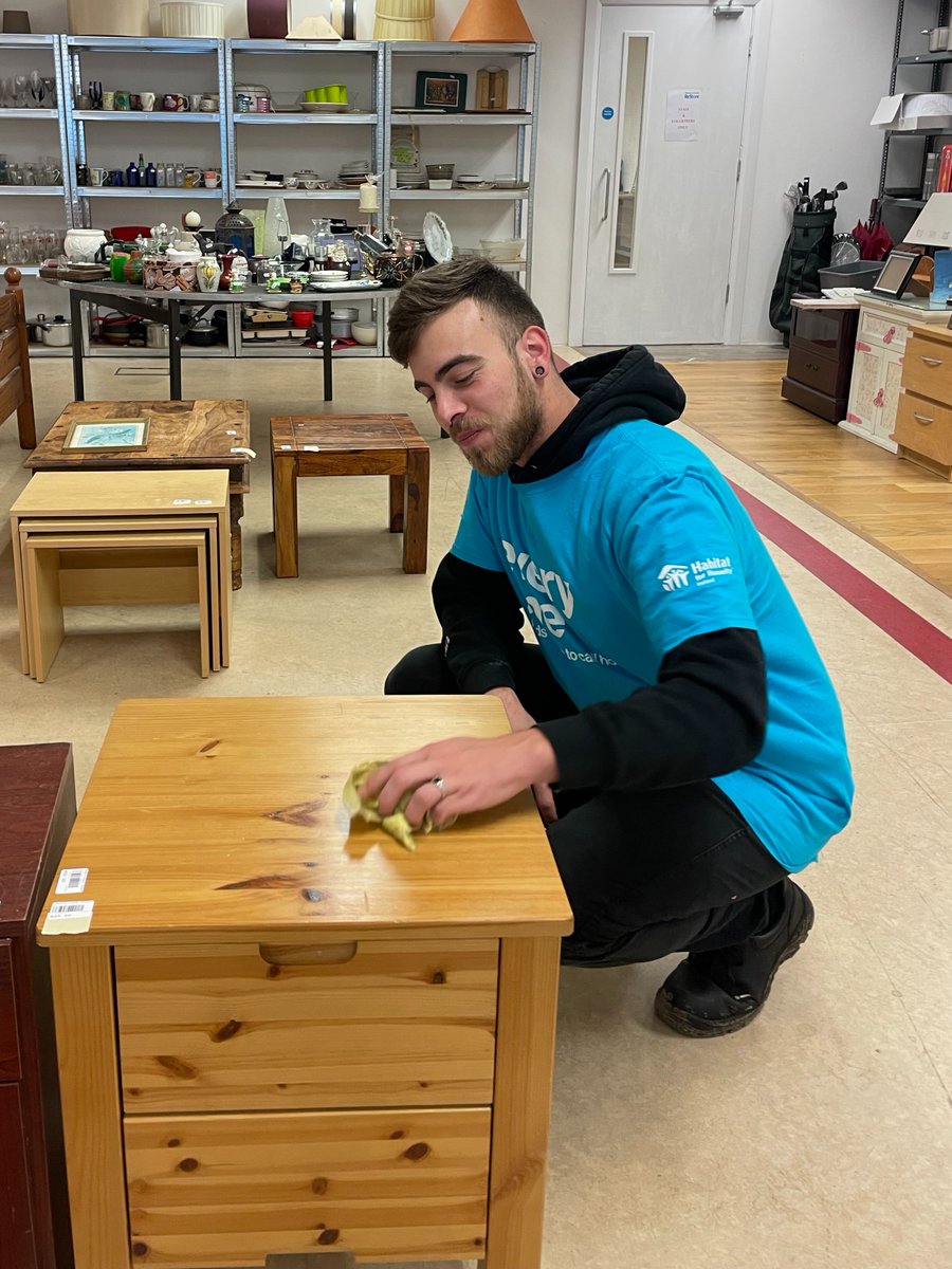 We're thrilled to welcome Yann from France to @ReStoreIE Drogheda! Through the @eucorps_UK, Yann will be dedicating his skills to support our mission for the next year. Big thank you to Yann for his support! #HabitatRestore @EU_Commission @Leargas