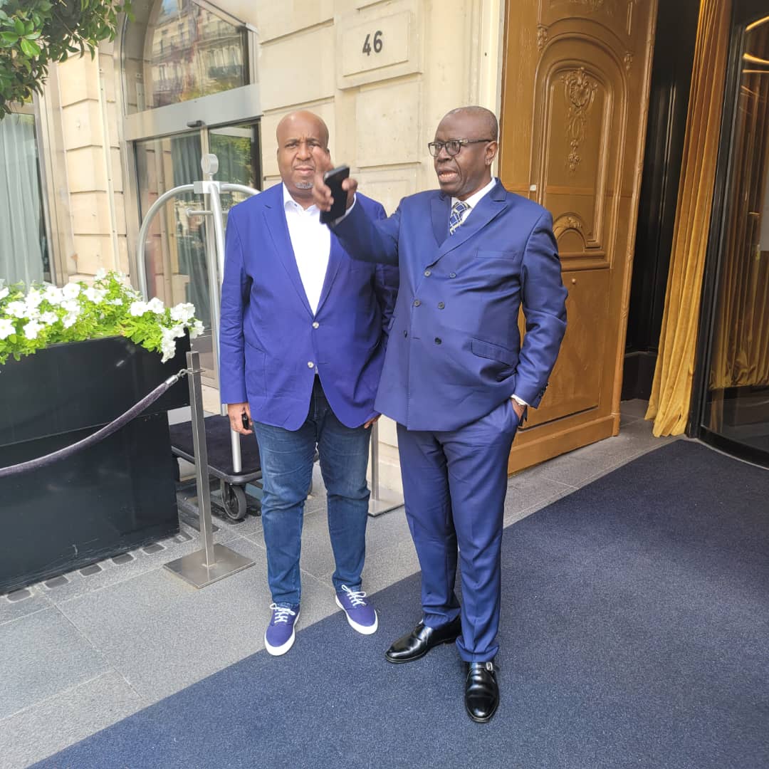 Tu étais à la fois un grand frère bienveillant, un conseiller et un ami. Tu laisses un vide énorme que même les souvenirs innombrables et merveilleux de ces longues décennies de complicité ne sauront combler. 
Va en paix, Athou Boyamba. Dans mon cœur, pour toujours