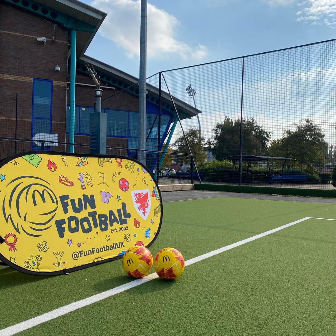 New McDonalds Fun Football dates have been updated for April 2024... ⚽️⚽️⚽️ Click the link below to sign up ⬇️⬇️⬇️ play.faw.cymru/FAWFunFootball…