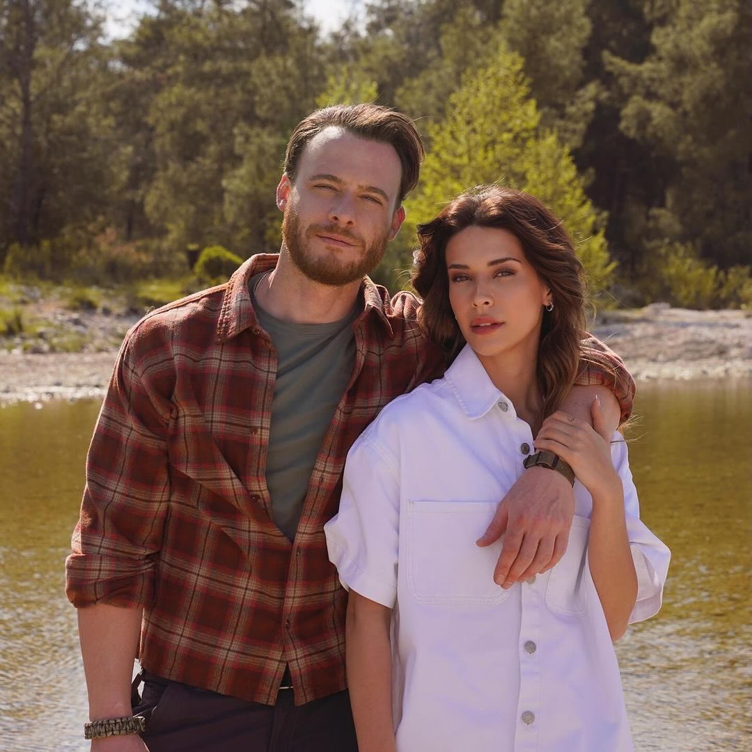 I don't know about you,but I already feel another vibe from Kerem, it's a new character, his look and hairstyle hasn't changed much, but you can still see that this is the new character, doesn't look like the previous ones. I don't know how he always manages it 🫠🔥😍#KeremBürsin