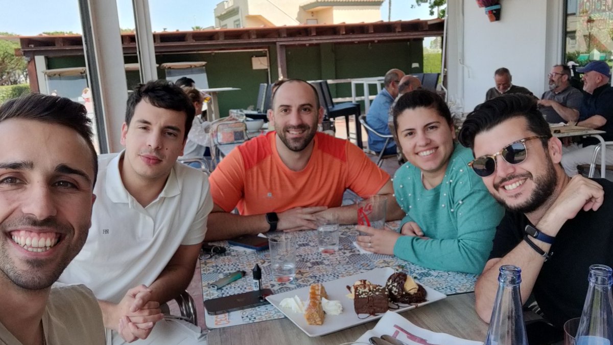 Mi resumen de la #WCChiclana 

4 días con amigos (muchos) en un sitio increible. 

Gracias <a href="/VictorsaenzTM/">Víctor Sáenz</a> <a href="/Pedromcj95/">Pedro Crespo</a> <a href="/pacomarchante/">Paco Marchante</a> y todo el equipazo de organización por tratarnos tan bien. 

📸 By <a href="/NiloVelez/">Nilo Vélez</a>