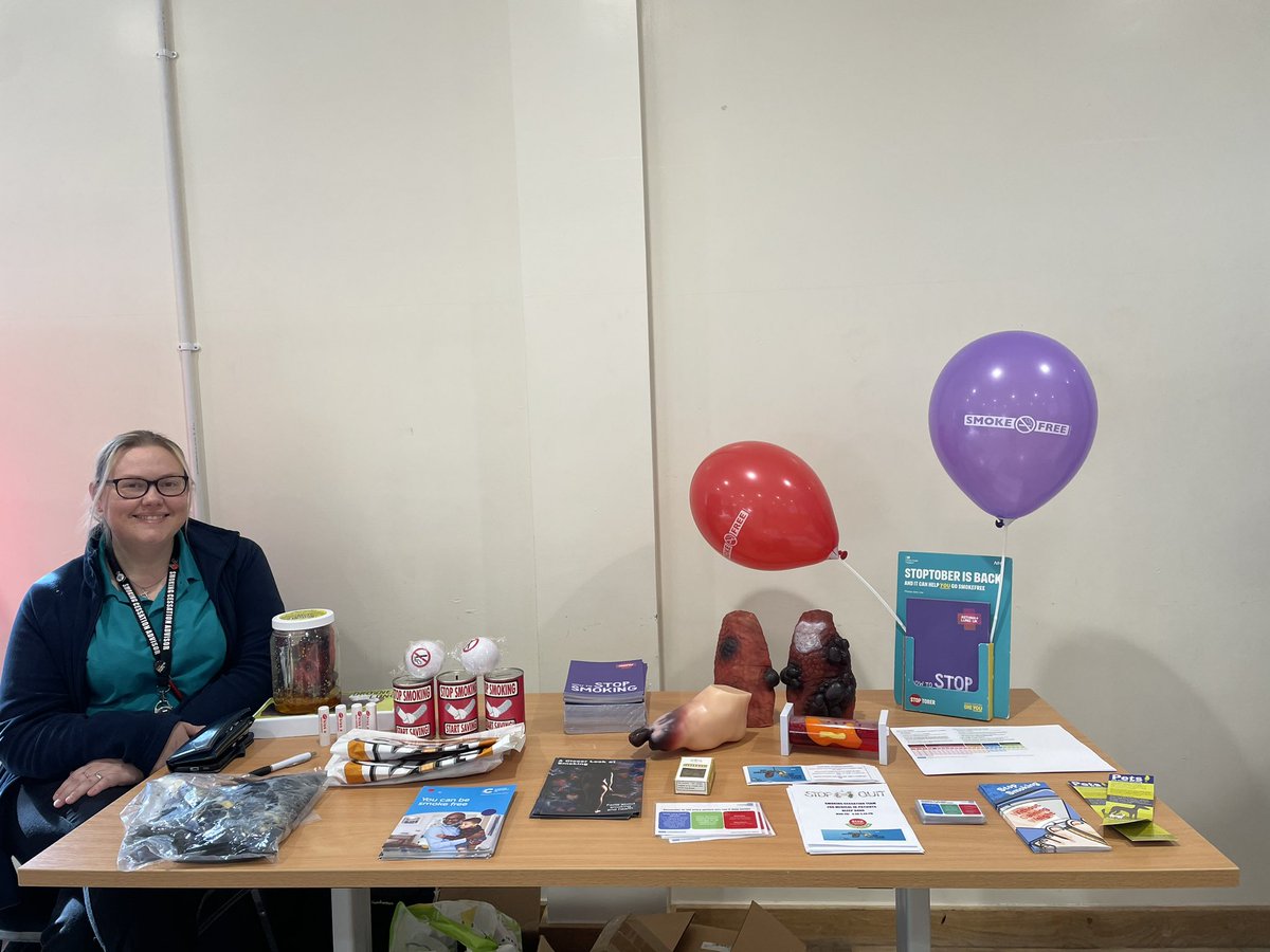 Di you know that World Health Day is recognised every year on 7 April? Today we join our @PHU_Wellbeing colleagues in the Oasis Centre, 10am-3pm with lots of useful information for staff! Please pop along and chat to us to find out more 🤗