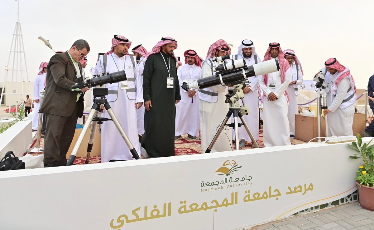 THREAD | Preparations begin to sight the Shawwal crescent in Saudi Arabia. Watch this space for the latest updates!
