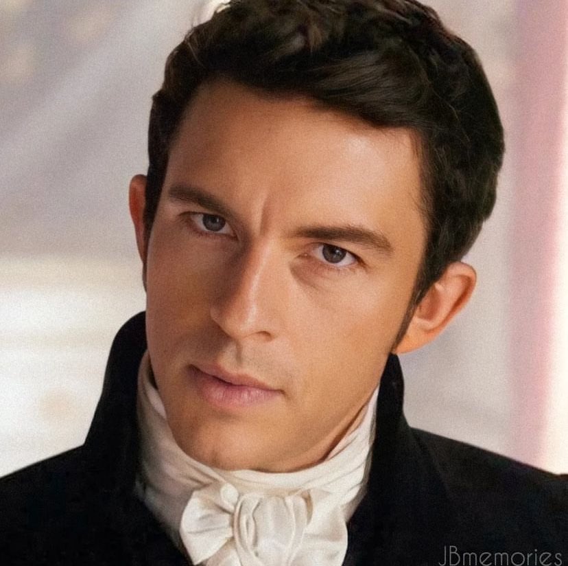 enieleda_m's tweet image. just some random JB photos from my saved IG items 💙💫🖤

#JonathanBailey #charismatic
#beautifulhuman #AnthonyBridgerton