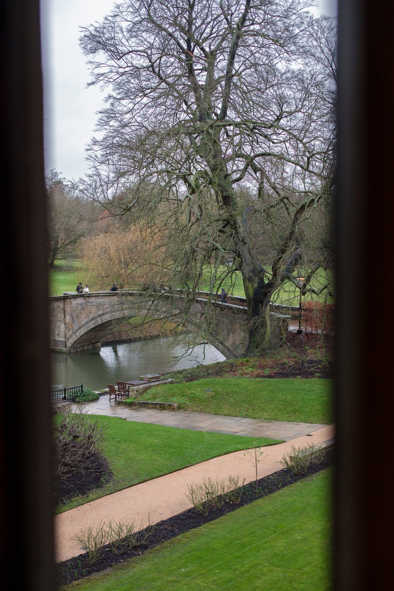 The Lent Term issue of CAM is out now, and with it the name of the King’s alumna revisiting her old College room and meeting its current occupant… 👇 bit.ly/MRYR_CAM101 Photography by Megan Taylor @Cambridge_Uni