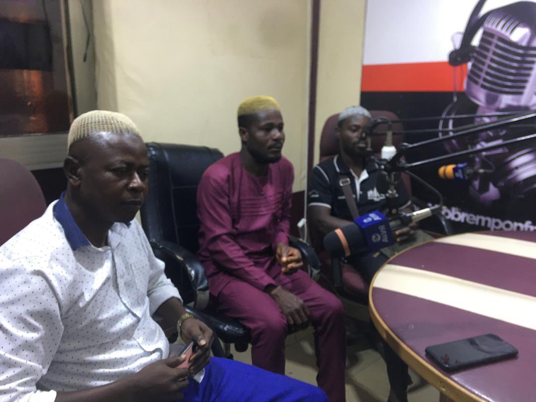 mkaghana's tweet photo. #Central East Regional Aamila visits the studios of Obrempon FM in #Agona #Swedru in relation to Sadr’s Tour within the region and a #Donation at an #Orphanage home at Mensakrom.
#RamadanBlessings
#mkaghana
#khuddamulAhmadiyya
#khuddam
Visit us: https://t.co/CuMHlOWCV1 https://t.co/zxJQ3BkDDK