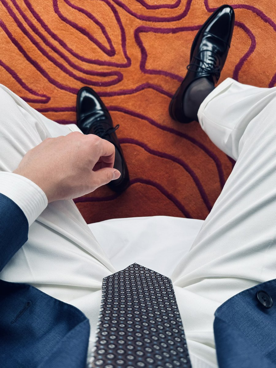 Jesse_Suits tweet media