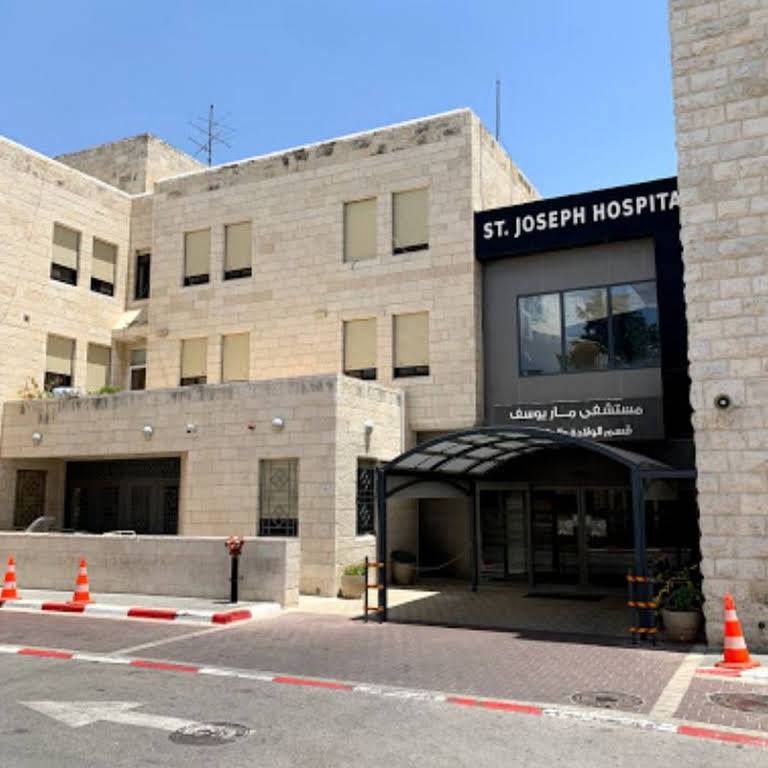 A PEEB #WorldHealthday message: building sustainability helps fight climate change and promote well-being for patients and healthcare workers Our support to St. Joseph's hospital in the Palestinian territories shows how. Read more: peeb.build/news-events/su…