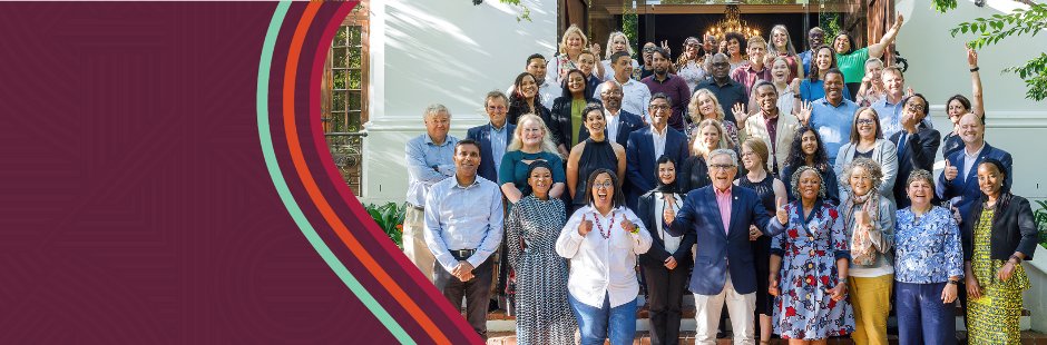 The SUNRISE (Stellenbosch University Research & Innovation Strategic Excellence) programme was recently launched @StellenboschUni. The cutting-edge programme aims to support top academics in their journey to becoming professors. Read more: bit.ly/3JbsUJs