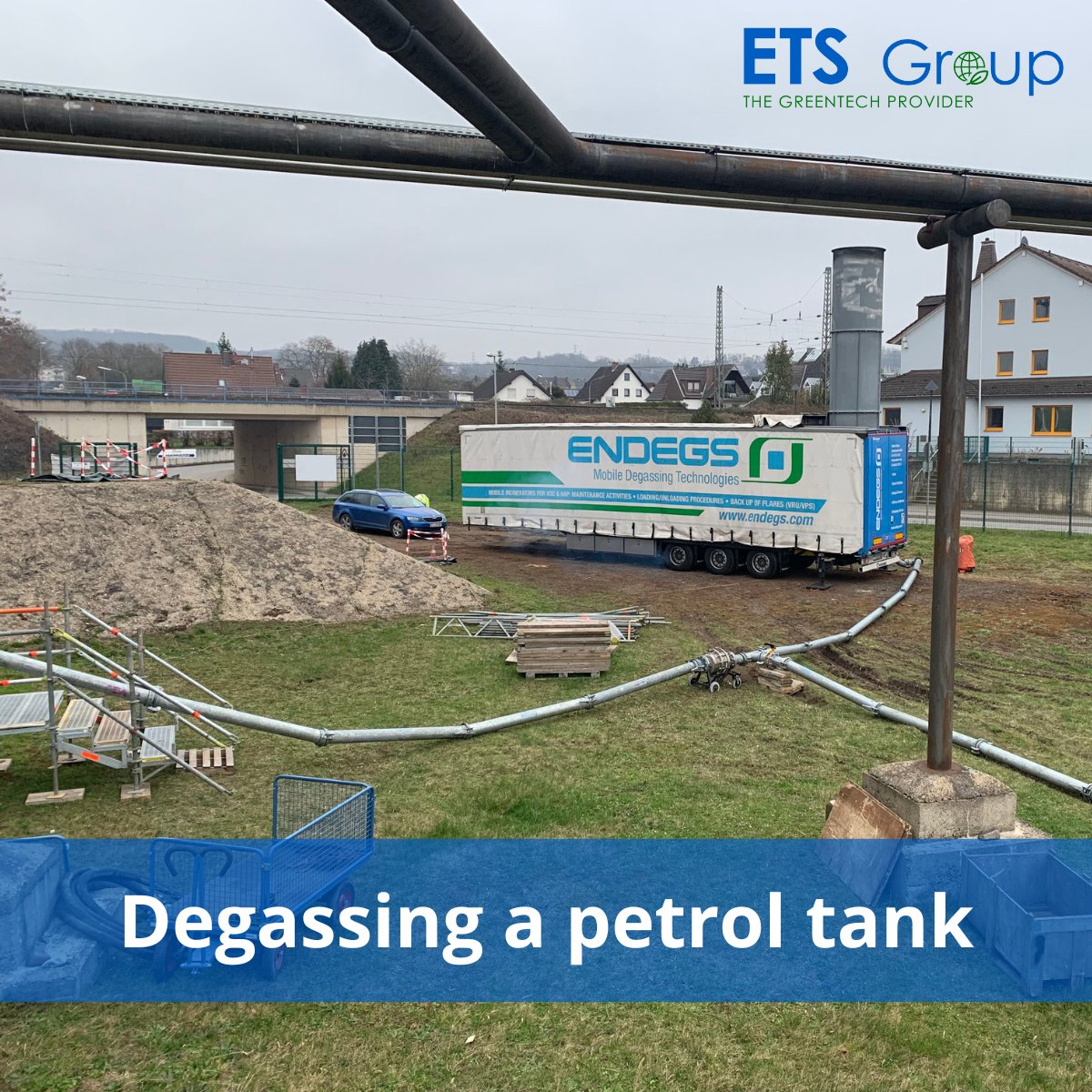 Endegs_int's tweet image. Recently, we have carried out the mobile degassing of a petrol tank for one of our regular customers. We have also applied our European patent to degas a vacuum truck. For this project, we have deployed one of our 5 MW vapor combustion units. #emissiontreatment #mobiledegassing