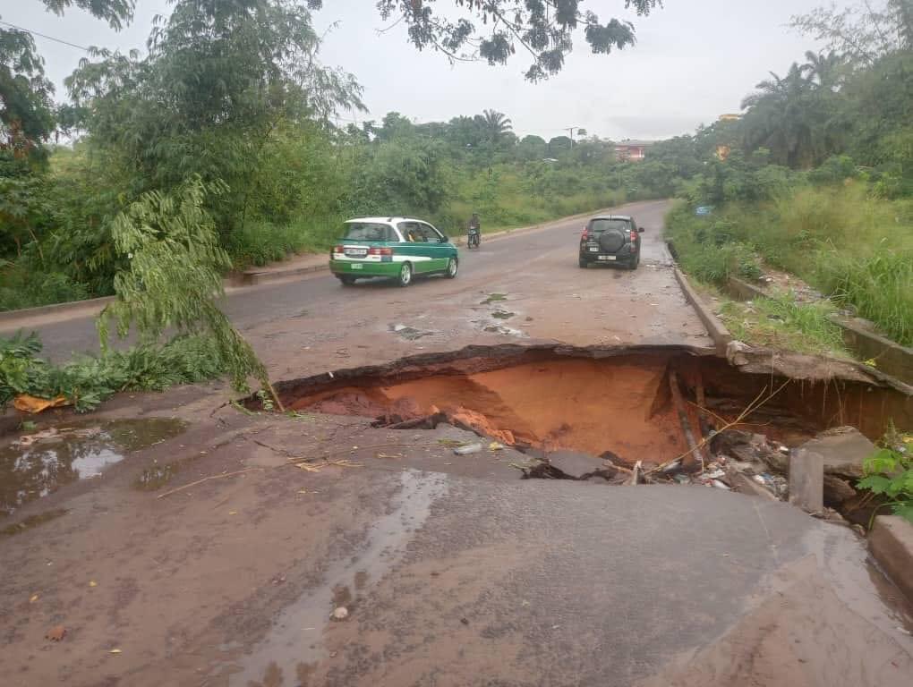 Kintélé, Makabandilou #Brazzaville après la Pluie. 
#ChezmoiAuCongo 🇨🇬😢