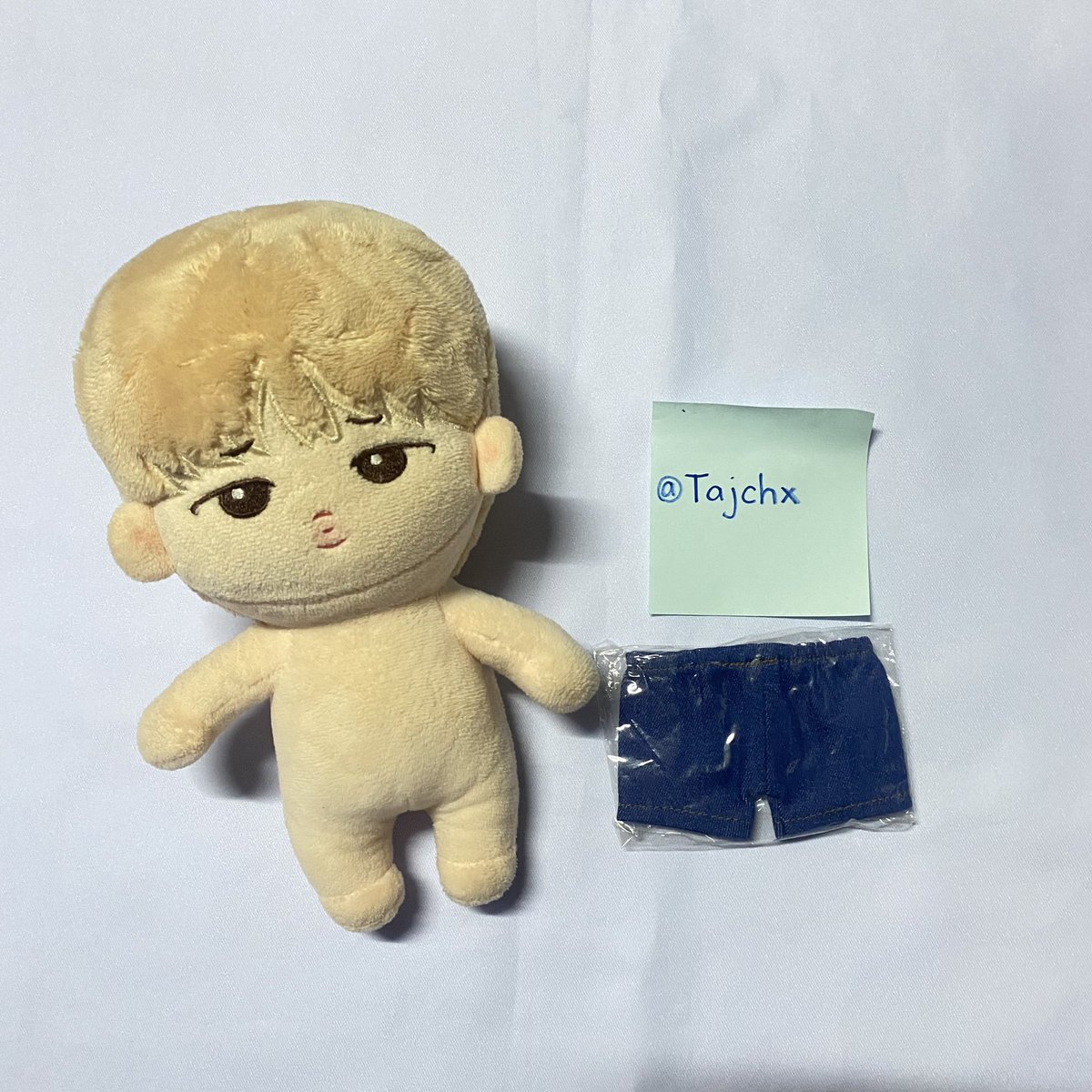 ปล่อยตุ๊กตาจีมิน ขนาด~20 ซม. 
ราคา 450รวมส่ง (เเถมฟรี!!กางเกงมูลค่า 90.-) 

#ปล่อยของสะสมbts #ตลาดนัดบังทัน #ตุ๊กตาbts #ตุ๊กตาบังทัน