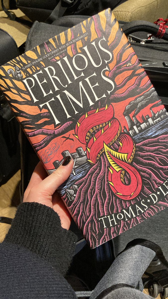 Enjoying @Thomas_D_Lee’s book so much, I’m reading it all the way to Strasbourg! A brilliantly original take on the knights under the hill- lots to write about for @Invis_Alderley