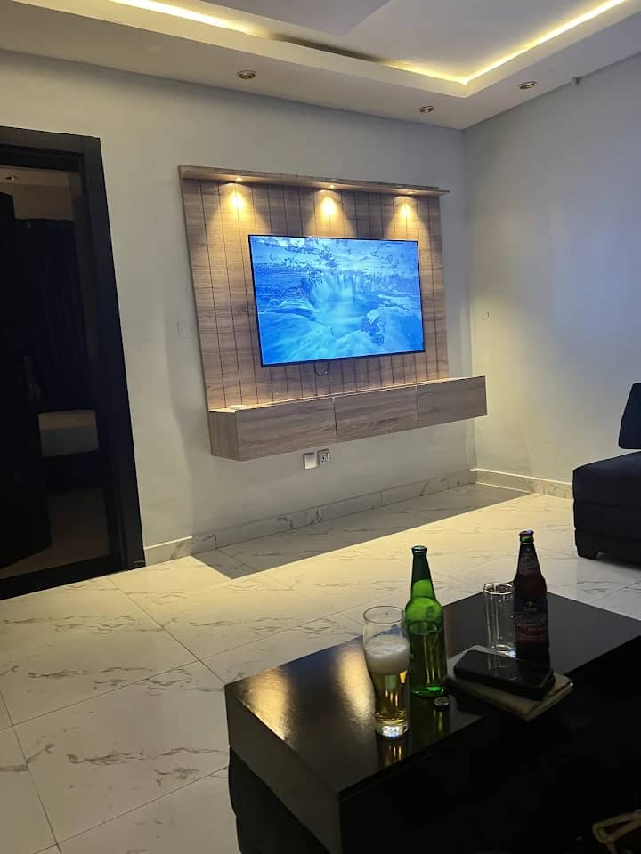 qarashotels's tweet photo. Qaras House 3 Hotels - Your Home Away From Home: A Place to Reconnect and Recharge. Experience Warmth and Comfort,.

Book Now - 07059992238

#qarashouse3 #portharcourthotties #portharcourthomes #portharcourtbusiness #hotelrooms #hotelsinnigeria https://t.co/2ci5d6zEPa