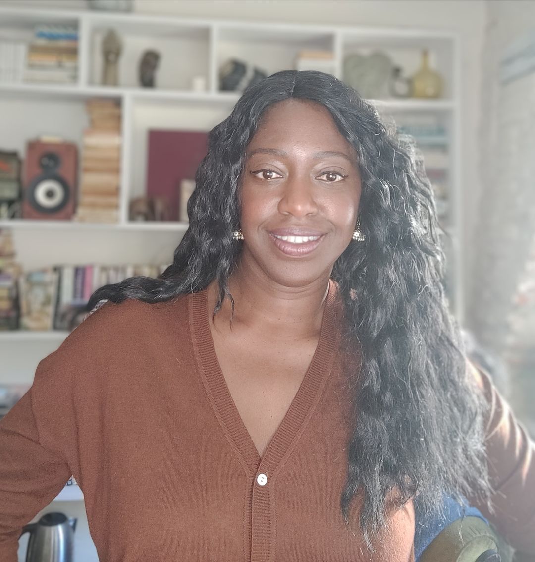 Portrait of a waterworld: Chioma Okereke (@Chiomatic) recalls how, watching television one night, she got the inspiration to write a novel - and found a charity Water Baby is published by @QuercusBooks on 11 April bookbrunch.co.uk/page/free-arti… (Free to view)