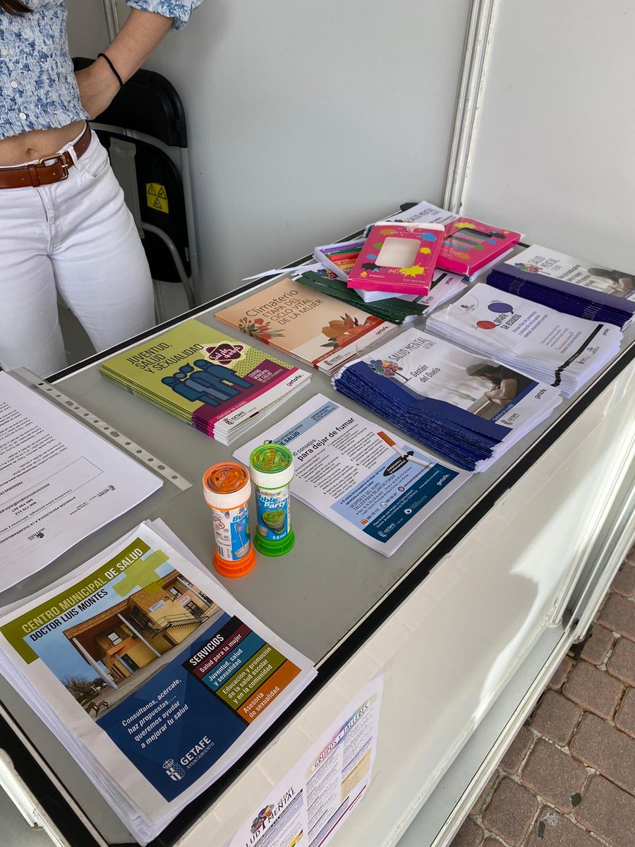 _aebia's tweet photo. Parte de nuestro equipo de Aebia está participando activamente en la #SemanadelaSaludGetafe 🌱 Entre el 3 y el 11 de abril, estaremos presentes con diversas actividades diseñadas para promover la salud mental en el municipio.
#Getafe #AtenciónPsicológica #Aebia https://t.co/RTBqTKCtCC