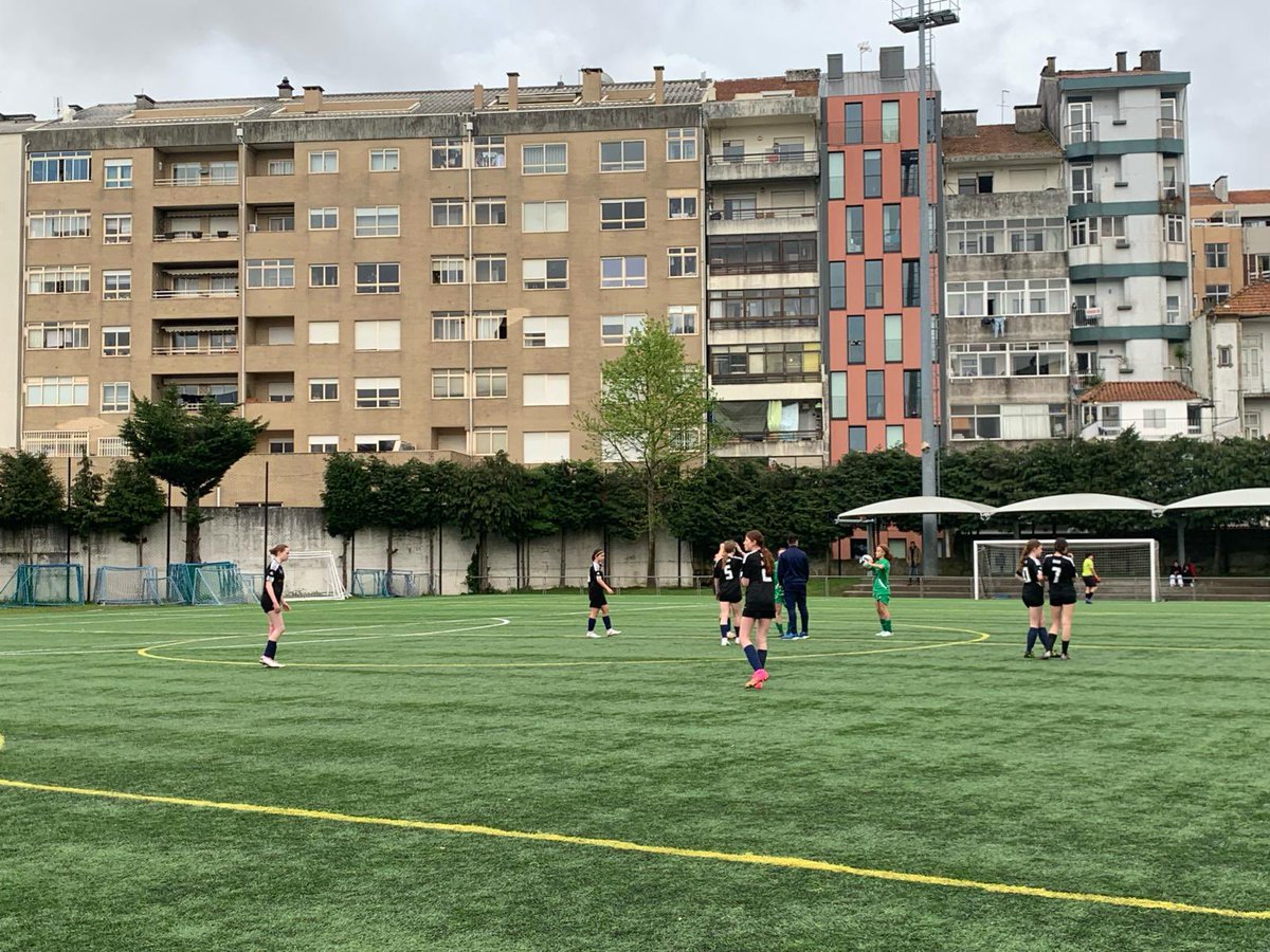Game 4- Girls played at FC Porto’s actual training ground and played out an excellent 2-2 draw.

Goals from Charlotte and Ioanna.

(Late post as we had to rush to the game last night)

#Porto24