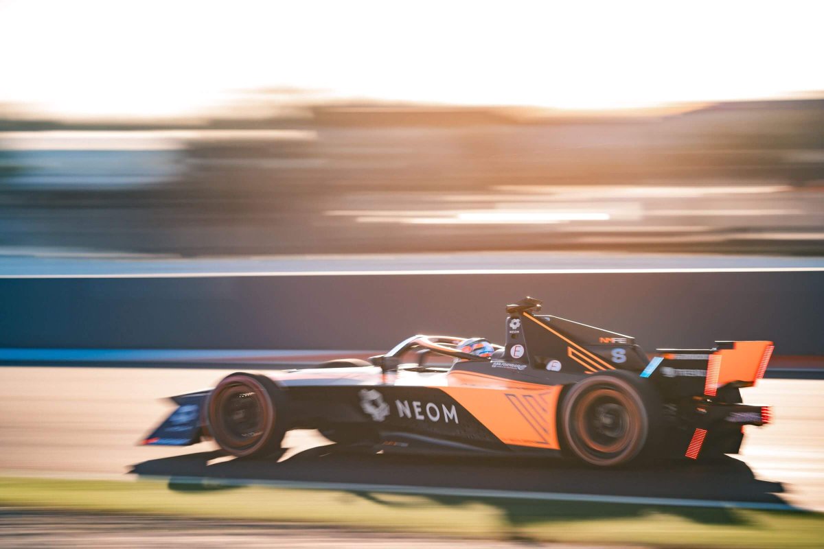 Full entry list for Free Practice 0 revealed - All #FormulaE drivers for the rookie tests in Misano & Berlin

e-formula.news/news/formula-e…

#ABBFormulaE @FIAFormulaE #MisanoEPrix