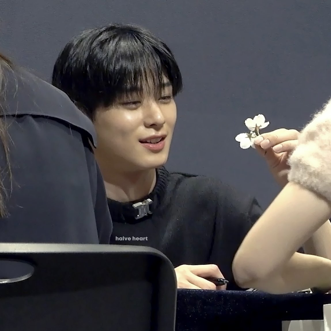 좌심방 tweet media