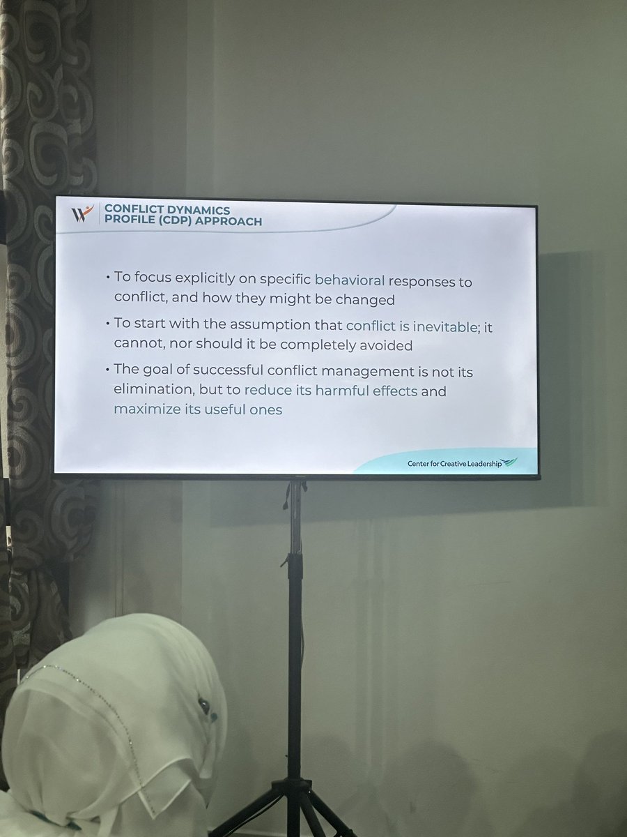 #Conflict resolution in the workplace workshop at #WLHGC2024 #ReimaginingLeadership. Powerful reframing: conflict management is not its elimination (or avoidance! Ha!) but maximizing its use — for better solutions. #genderequity #globalhealth @womenlifthealth @WLHGconference