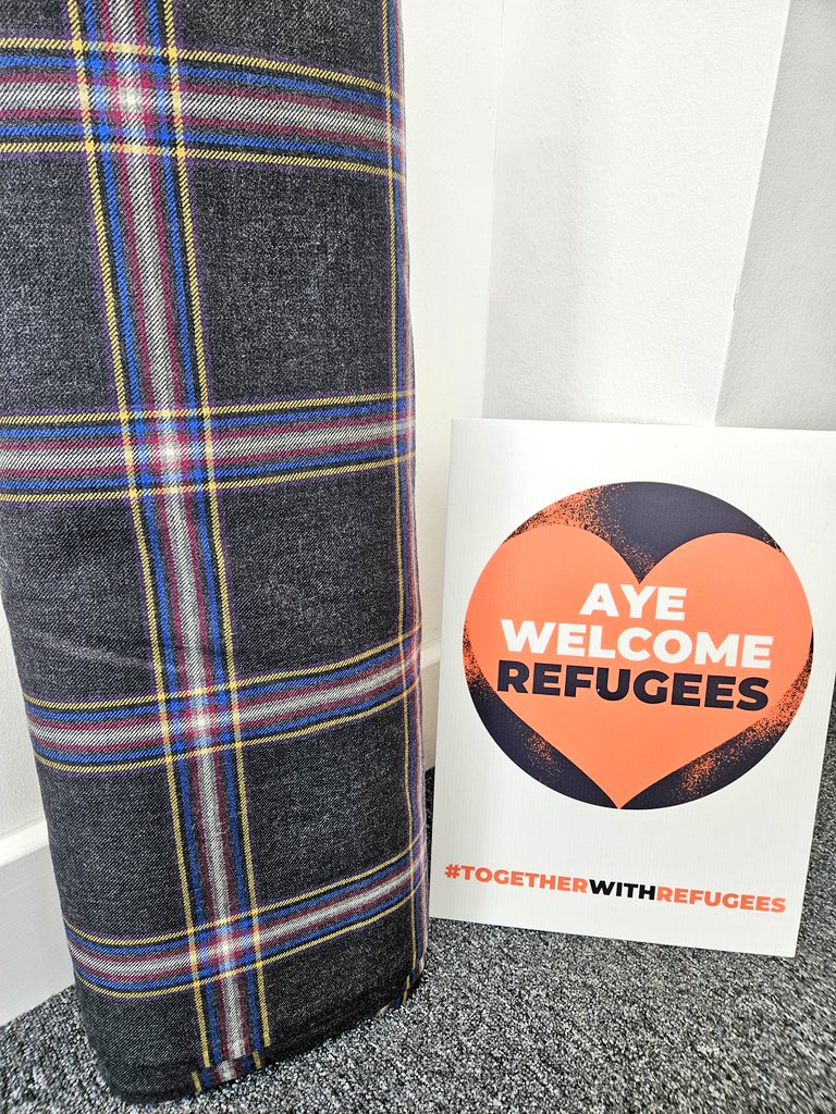 ⏳ Just over 3 hours to go to bid on owning the very first custom fit kilt or skirt in our beautiful new Scottish Refugee Council tartan which has kindly been created for us by @slanjkilts Place your bid before it's too late & be the very first owner! ➞ shorturl.at/uEKM3