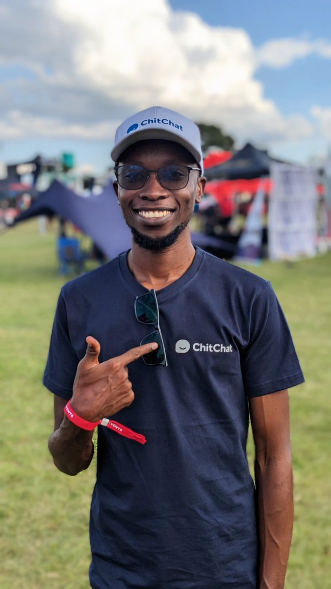 Skip the hassle, send cash with a chat!

Chitchat isn't just for catching up with friends. Now, you can seamlessly send money right within the app.
Seamlessly send dollars/money to anyone within the app.
#becausemoneytalks #chitchatafrica #chitchatpartner