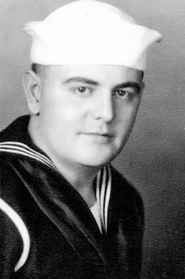 #USNavy Seaman 2nd Class (S2c) George T. George, 26, of #StLouis, #Missouri, killed during #WorldWarII, was accounted for on Jan. 26, 2017. George was killed aboard #USSOklahoma on #December7, 1941: facebook.com/PacificParksPE…
#rememberhonorunderstand #neverforget #pearlharbor