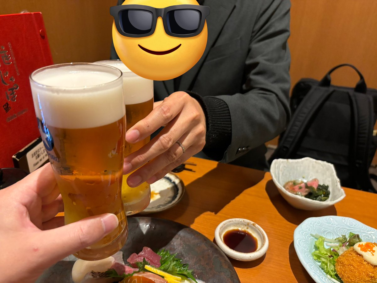 TAMA30005000's tweet photo. 太陽光会　名古屋駅にて

出力制御の最先端
九州電力エリアのnonさん😎🍻
@non36666195 

やはり九電エリアは中々大変っすね🤣🤣

誰が来たい人いたら連絡くださいw https://t.co/kNgxDBelNz