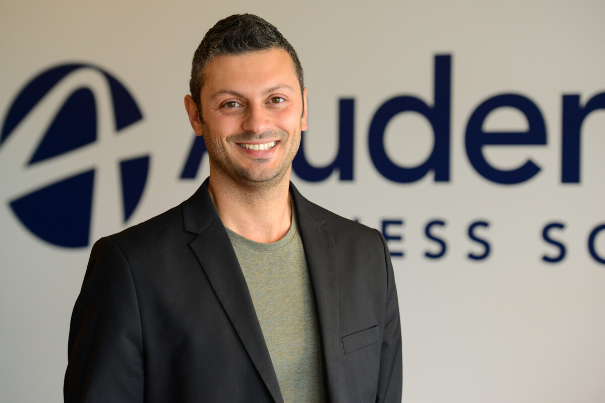 Study combining big data and qualitative   analysis reveals the key dimensions of customer experience with standard and   premium peer-to-peer services

▶️ Raffaele Filieri <a href="/audencia/">Audencia</a> 

📌sciencedirect.com/science/articl…