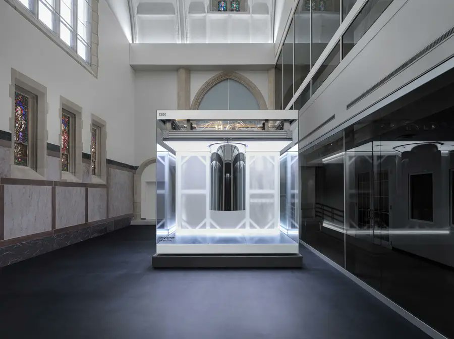 QuantumDaily's tweet image. Rensselaer Polytechnic Institute  ( @rpi ) and @IBM  officially unveiled the world’s first-ever IBM quantum computer on a university campus 🎓

Read here: thequantuminsider.com/2024/04/08/ren… 

#IBM #QuantumComputing #UniversityCampus