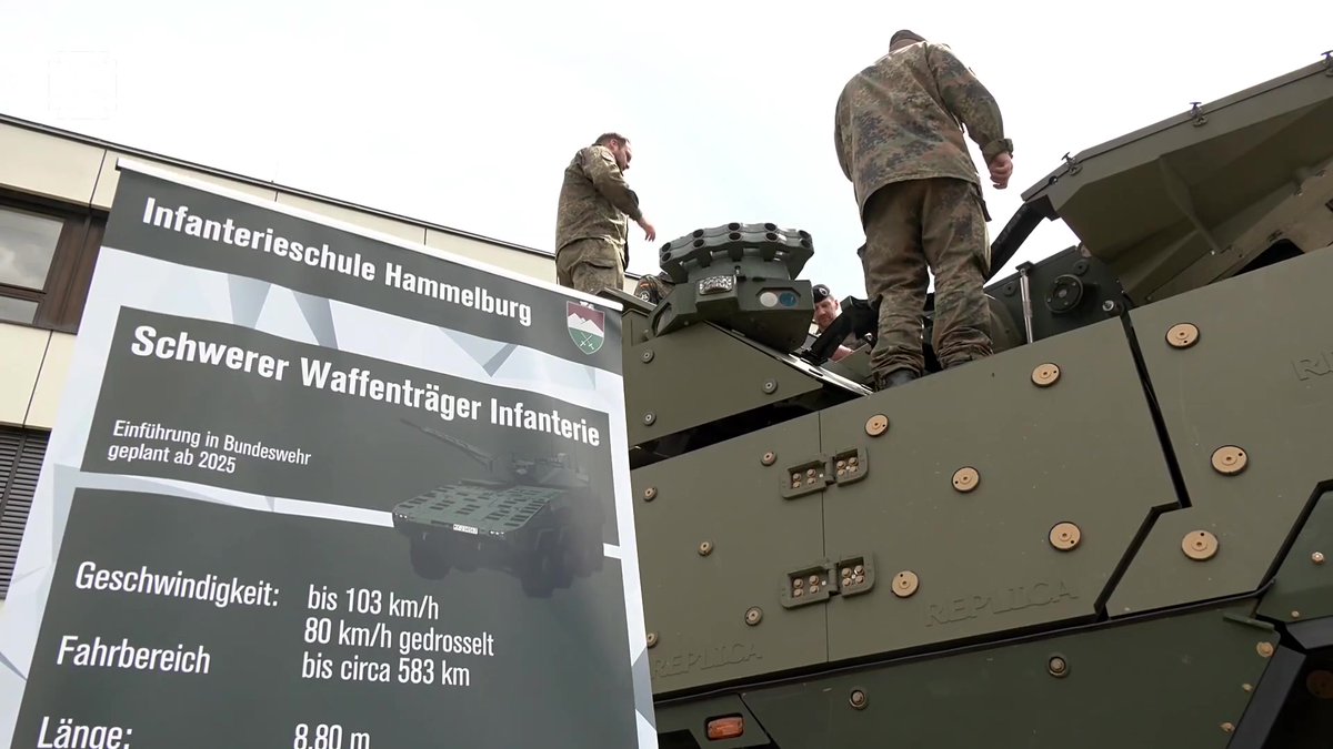 Der leisungsgesteigerte Motor MTU 8V 199 TE21 mit 600 kW kommt soweit bekannt im Boxer CRV Block II noch nicht zum Einsatz; stattdessen wird das schwächere TE20-Modell weitergenutzt.

Die Bundeswehr will sowieso die Höchstgeschwindigkeit des sWaTrg Inf auf 80 km/h beschränken.