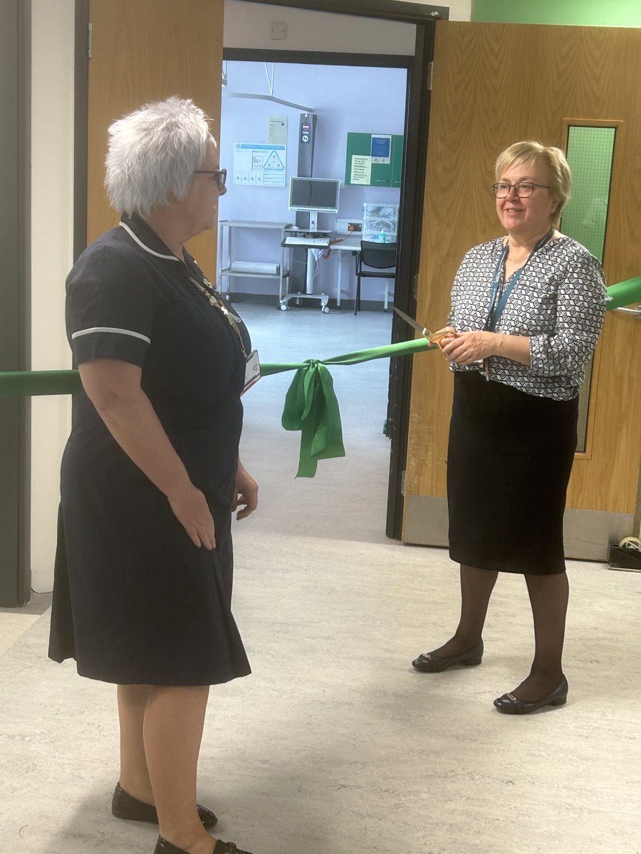 Surgical SDEC officially opening by Sister Keela Darby and Miss Patterson ⁦@SFHFT⁩ ⁦@FranDifuria⁩ ⁦@MarieSissons1⁩ ⁦@trevorhammond10⁩ ⁦@PhilBoltonRN⁩