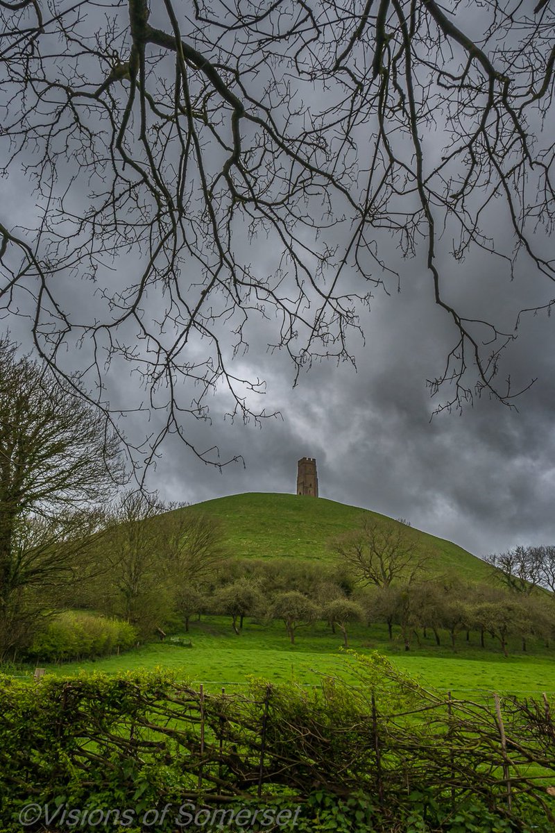 It was a little bit grey on my morning walk today here in Glastonbury. Even the grey has it's own beauty though against the majestic Tor.