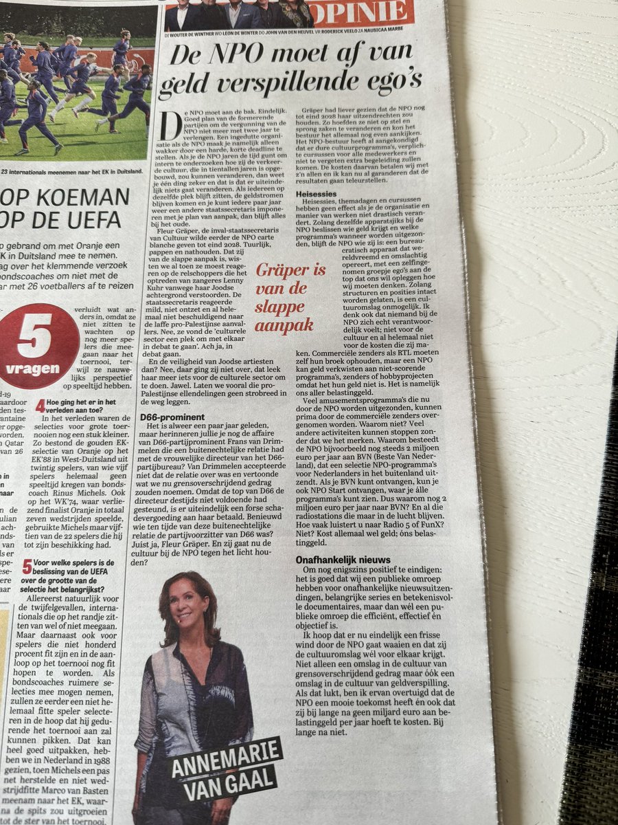 Beste @AnnemarieGaal, deze column is best geinig om te lezen maar slaat inhoudelijk als tang op 🐖. Ja de PO moet snel veranderen. Maar dit is gevalletje ‘zonder enige kennis iets roepen om je column maar vol te krijgen’. Tip: check om te beginnen de cijfers van radio 5 eens….