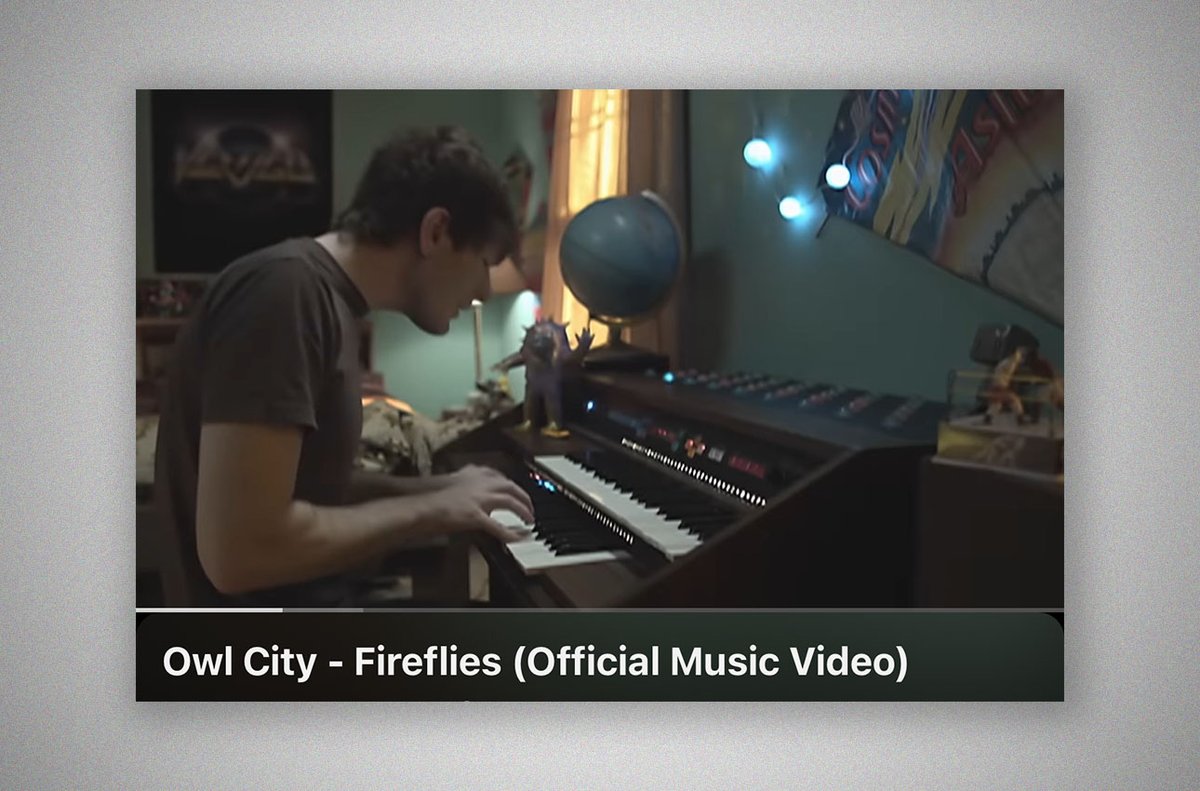 The biggest perk of a remote 9 to 5: I can listen to music in the middle of the day… and sing along anytime I want. So no, I’m not quitting my 9-5 to build a business. I can manage them side by side. Currently listening to 'Fireflies' by Owl City.